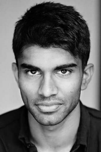 Nikesh Patel fotoğrafı