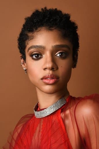 Tiffany Boone fotoğrafı