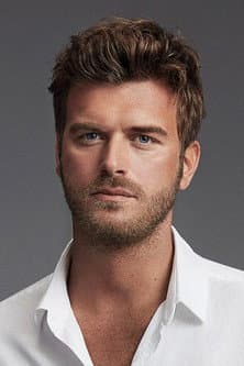 Kıvanç Tatlıtuğ fotoğrafı