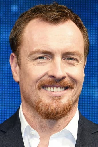 Toby Stephens fotoğrafı