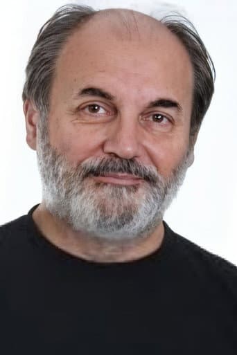 Tarık Günersel fotoğrafı