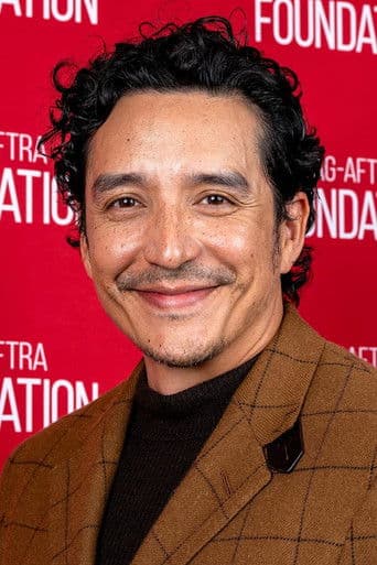 Gabriel Luna fotoğrafı
