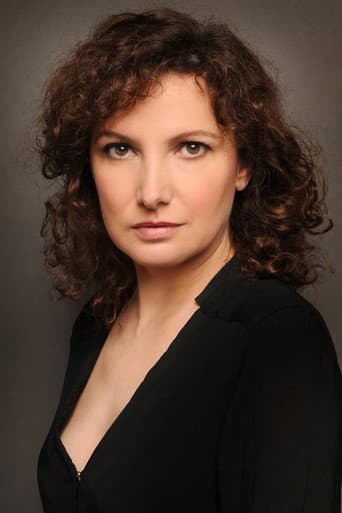 Marta Belaustegui fotoğrafı