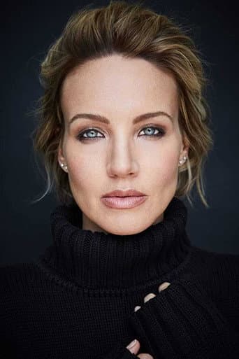 Brianne Davis fotoğrafı