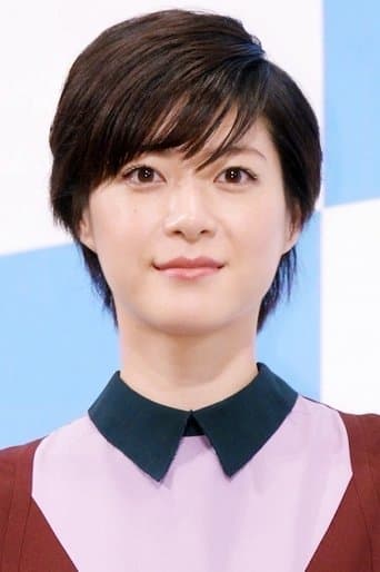 Juri Ueno fotoğrafı