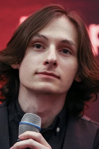 Jared Gilmore fotoğrafı