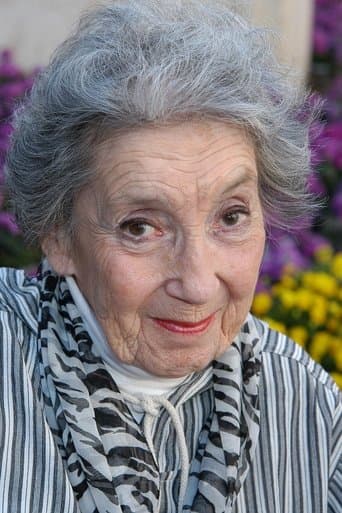 Frances Bay fotoğrafı