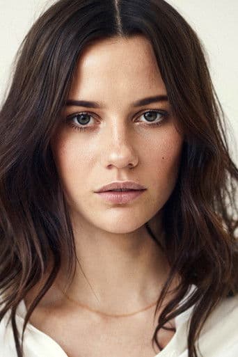 Lily Sullivan fotoğrafı