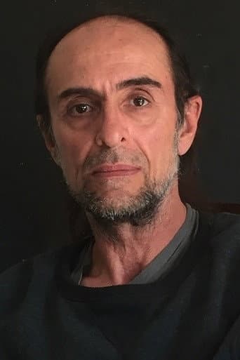 Tony Caprari fotoğrafı