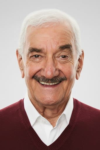 Safa Önal fotoğrafı