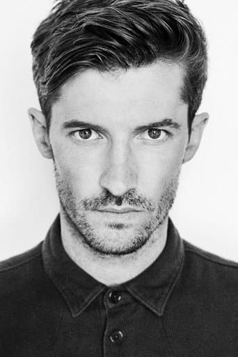 Gwilym Lee fotoğrafı