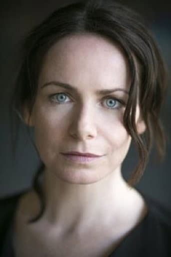 Clare Calbraith fotoğrafı