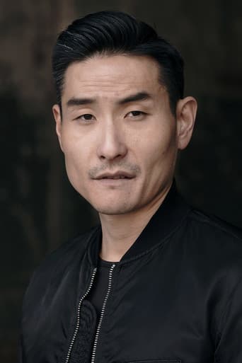 Lanny Joon fotoğrafı