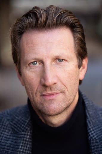 Mark Bazeley fotoğrafı