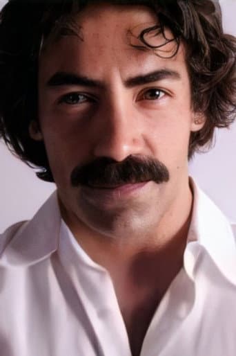 Tolga Evren fotoğrafı
