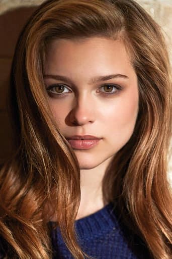 Sophie Cookson fotoğrafı
