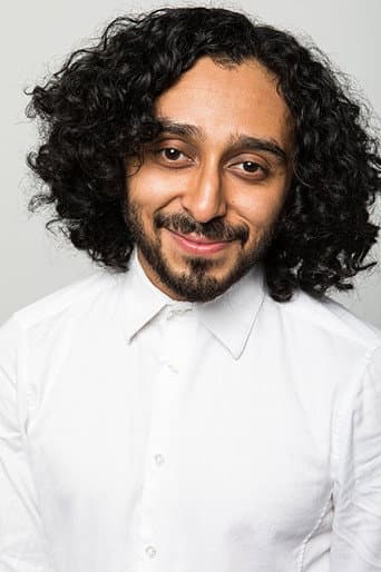 Mario Revolori fotoğrafı
