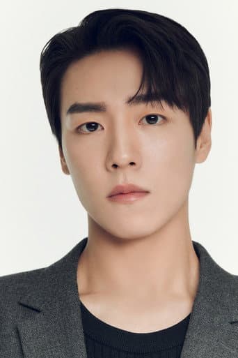 Hyun Woo Lee fotoğrafı