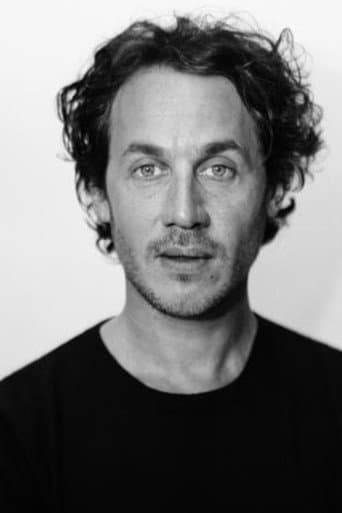Dustin Demri-Burns fotoğrafı