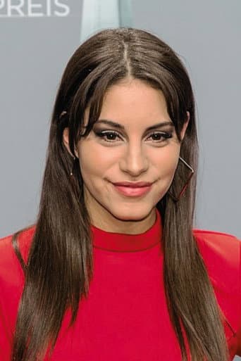 Almila Bağrıaçık fotoğrafı