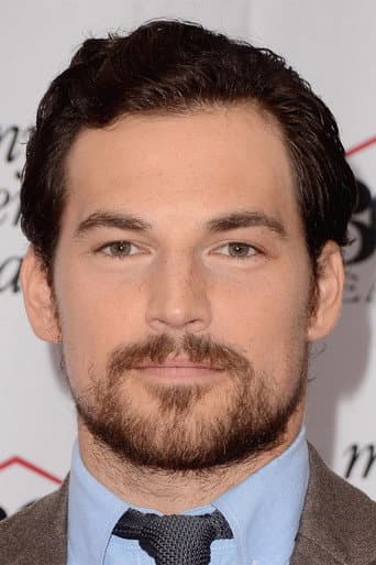 Giacomo Gianniotti fotoğrafı