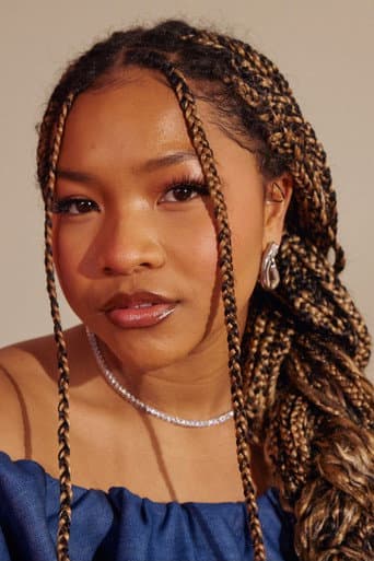 Laya DeLeon Hayes fotoğrafı