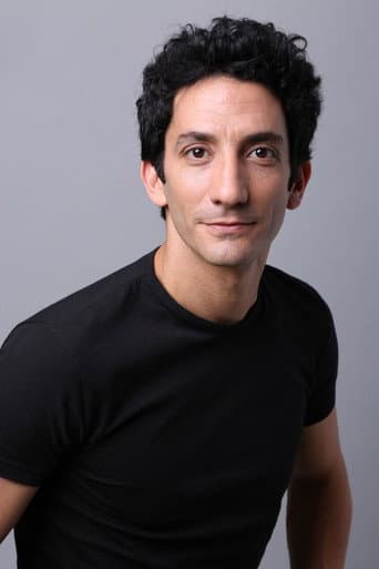 Juan Minujín fotoğrafı