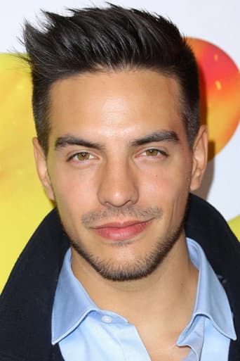 Vadhir Derbez fotoğrafı