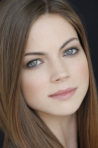 Caitlin Carver fotoğrafı
