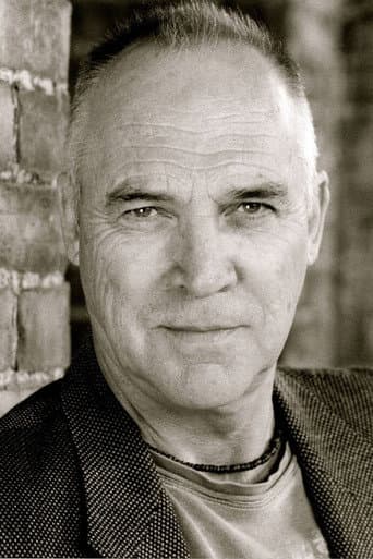 Stuart Wilson fotoğrafı