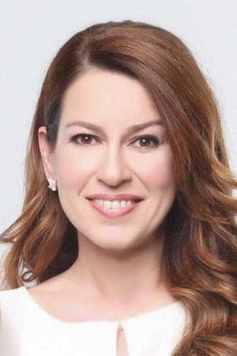 İpek Tuzcuoğlu fotoğrafı