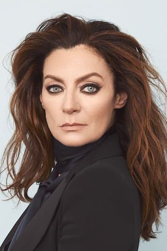 Michelle Gomez fotoğrafı