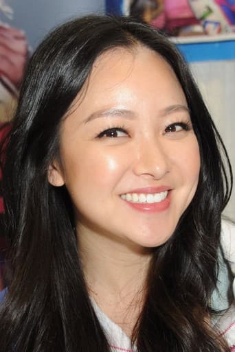 Charlet Chung fotoğrafı