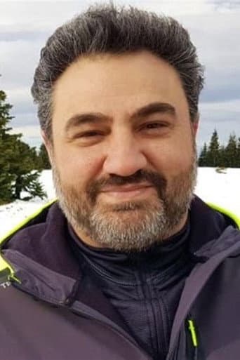 Alper Mestçi fotoğrafı