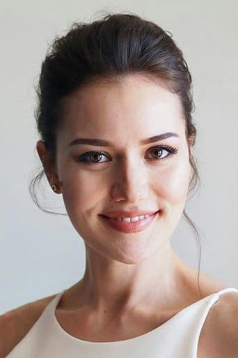 Fahriye Evcen fotoğrafı