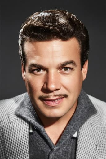 Turgut Özatay fotoğrafı