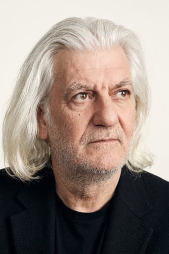 Nihat İleri fotoğrafı