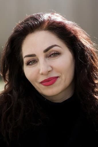 Nazmiye Oral fotoğrafı