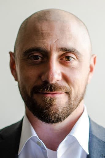 Adam Dietrich fotoğrafı