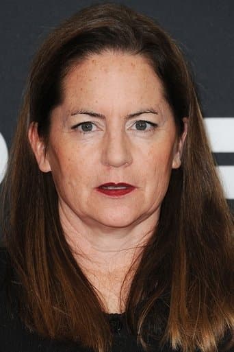 Martha Kelly fotoğrafı