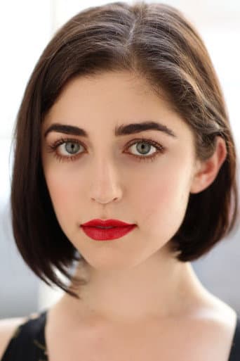 Annabelle Attanasio fotoğrafı