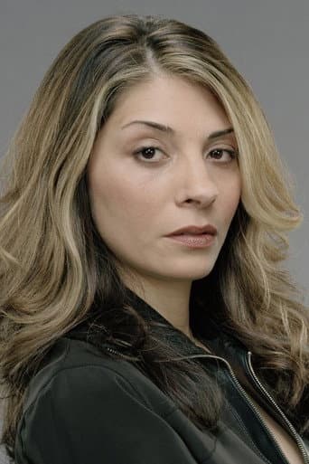 Callie Thorne fotoğrafı