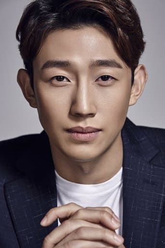 Kang Ki Yeong fotoğrafı