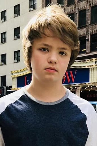 Owen Asztalos fotoğrafı