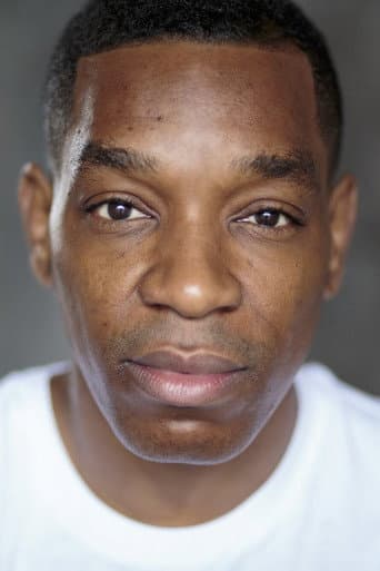 Syrus Lowe fotoğrafı