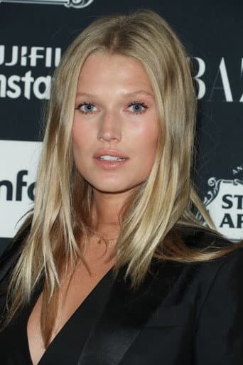 Toni Garrn fotoğrafı