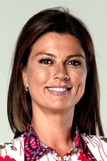 Açelya Akkoyun fotoğrafı