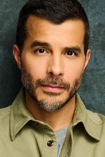 Eddie Aguirre fotoğrafı
