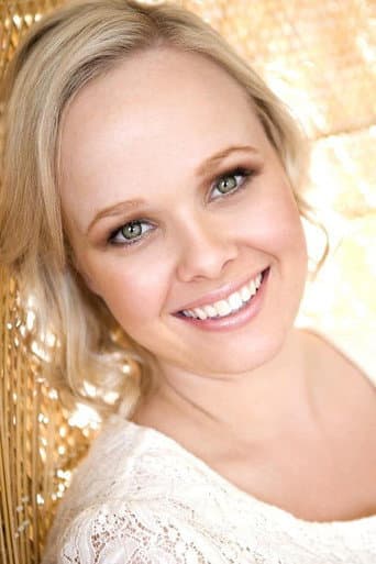 Katie Robertson fotoğrafı