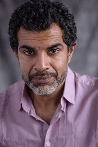Ezra Faroque Khan fotoğrafı
